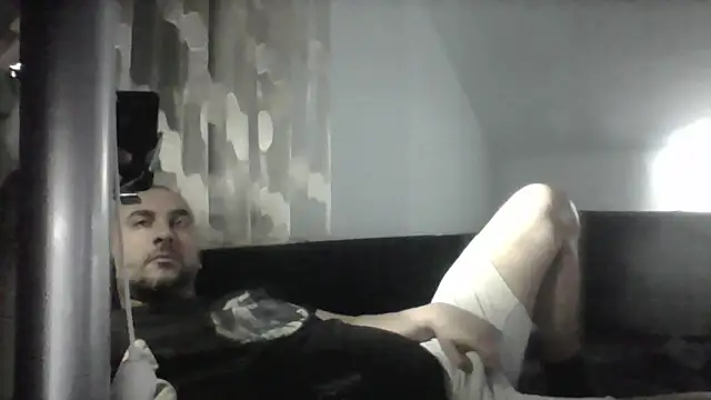 NewyorkDimi online show from June 2, 2026, 2:02 am