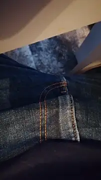 Warumnicht1980 online show from April 9, 2026, 5:29 am