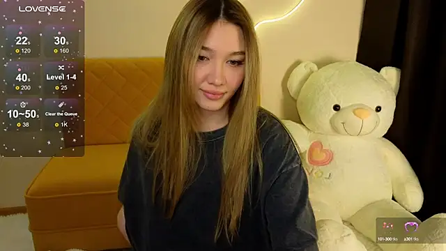 LuxuryGirl   online show from January 24, 2025, 12:20 pm