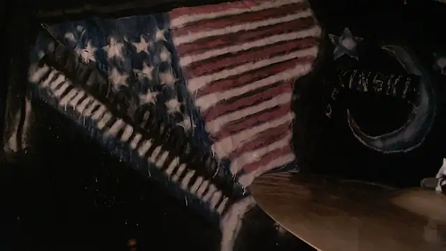 DREAMZ420 online show from November 17, 2025, 12:05 am