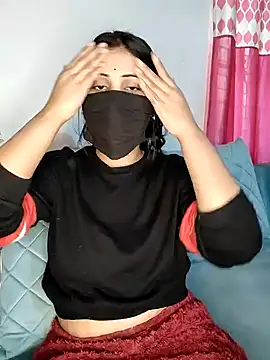 Snapshot of Kritika_Hotty chatting on February 7, 2025, 6:24 am Kritika Hotty online show from February 7, 2025, 6:24 am