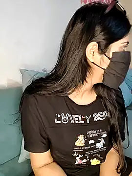 Snapshot of Kritika_Hotty chatting on February 12, 2025, 9:52 am Kritika Hotty online show from February 12, 2025, 9:52 am