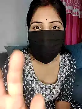 Snapshot of Kritika_Hotty chatting on February 13, 2025, 9:41 am Kritika Hotty online show from February 13, 2025, 9:41 am