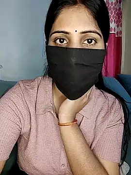 Snapshot of Kritika_Hotty chatting on March 12, 2025, 6:29 am Kritika Hotty online show from March 12, 2025, 6:29 am