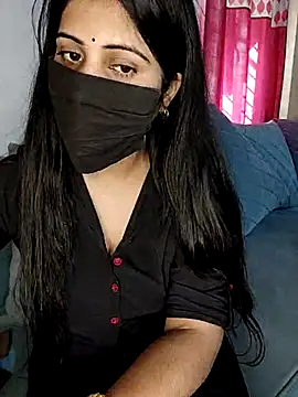 Snapshot of Kritika_Hotty chatting on March 16, 2025, 9:27 am Kritika Hotty online show from March 16, 2025, 9:27 am