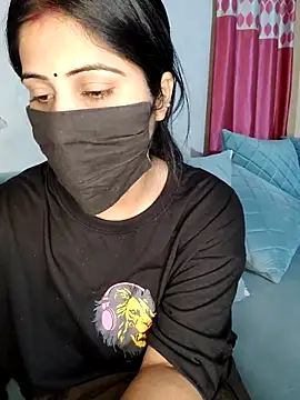 Snapshot of Kritika_Hotty chatting on March 18, 2025, 12:58 pm Kritika Hotty online show from March 18, 2025, 12:58 pm