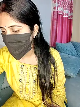 Snapshot of Kritika_Hotty chatting on March 22, 2025, 6:22 am Kritika Hotty online show from March 22, 2025, 6:22 am