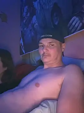 Snapshot of 023Longandjuicy chatting on October 18, 2025, 11:27 pm 023Longandjuicy online show from October 18, 2025, 11:27 pm