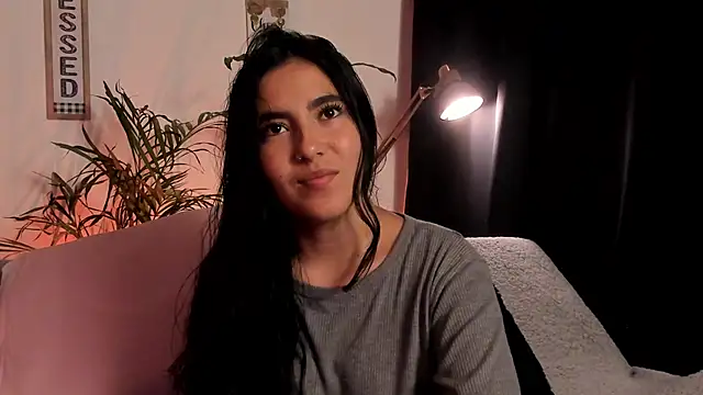 Snapshot of Serenity_Day chatting on February 7, 2025, 2:08 am Serenity Day online show from February 7, 2025, 2:08 am