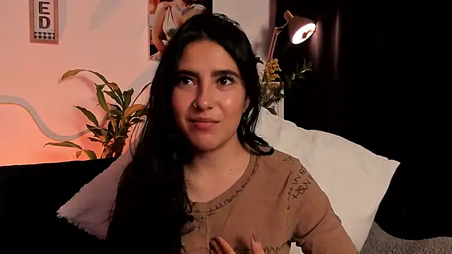 Snapshot of Serenity_Day chatting on March 17, 2025, 12:41 am Serenity Day online show from March 17, 2025, 12:41 am