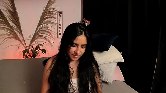 Snapshot of Serenity_Day chatting on October 1, 2025, 2:50 am Serenity Day online show from October 1, 2025, 2:50 am