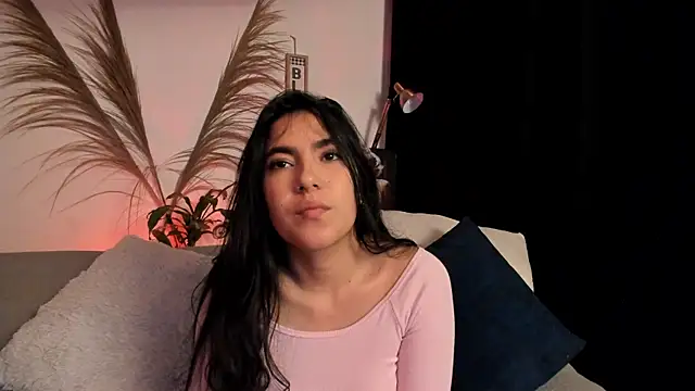 Snapshot of Serenity_Day chatting on October 4, 2025, 1:25 am Serenity Day online show from October 4, 2025, 1:25 am