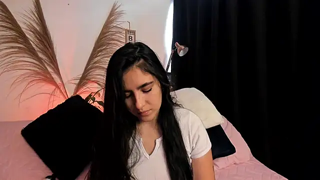 Snapshot of Serenity_Day chatting on October 12, 2025, 6:51 pm Serenity Day online show from October 12, 2025, 6:51 pm