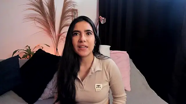 Snapshot of Serenity_Day chatting on November 20, 2025, 3:45 pm Serenity Day online show from November 20, 2025, 3:45 pm