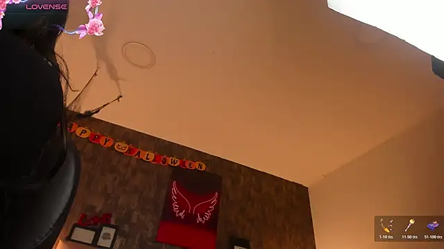 alice  tylor online show from November 8, 2025, 10:59 am