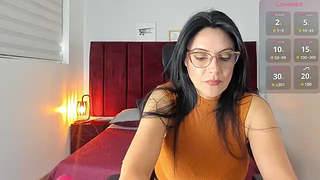 Zuzana21 online show from March 11, 2025, 1:01 pm