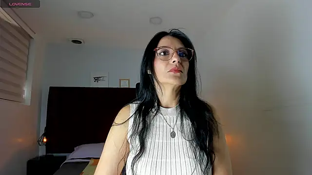 Zuzana21 online show from March 18, 2025, 12:47 pm