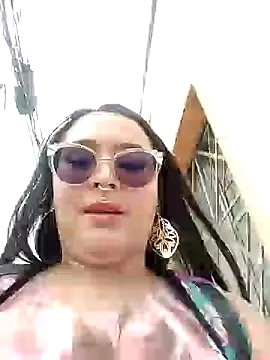 Snapshot of ambar_07 chatting on December 7, 2024, 2:35 pm ambar 07 online show from December 7, 2024, 2:35 pm