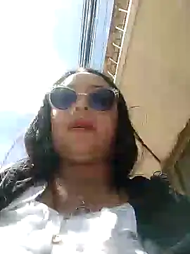 Snapshot of ambar_07 chatting on December 22, 2024, 3:22 pm ambar 07 online show from December 22, 2024, 3:22 pm