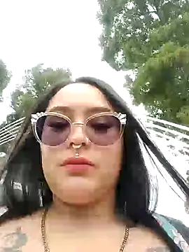 Snapshot of ambar_07 chatting on December 30, 2024, 2:40 pm ambar 07 online show from December 30, 2024, 2:40 pm