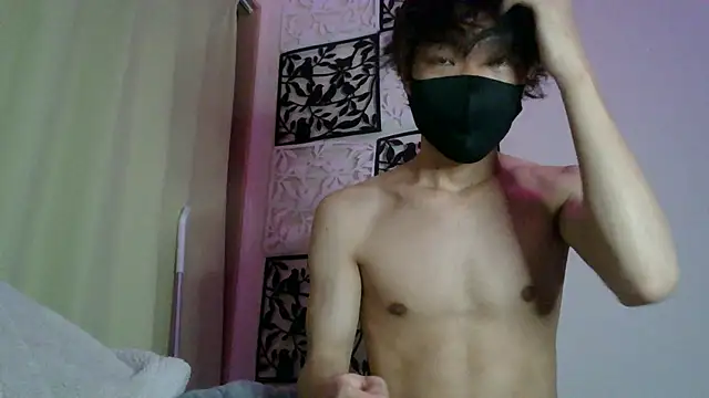 UKI06 online show from January 19, 2025, 3:53 pm