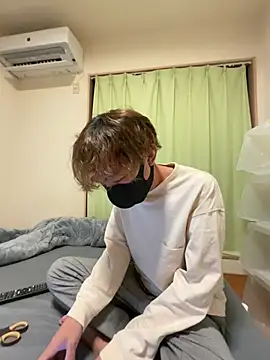 Snapshot of UKI06 chatting on February 21, 2026, 3:24 pm UKI06 online show from February 21, 2026, 3:24 pm