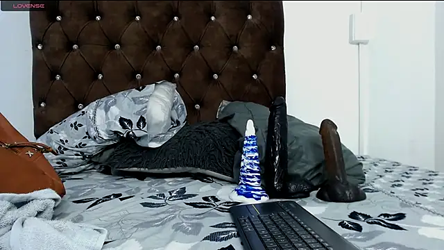 smithdara online show from March 1, 2025, 11:39 am