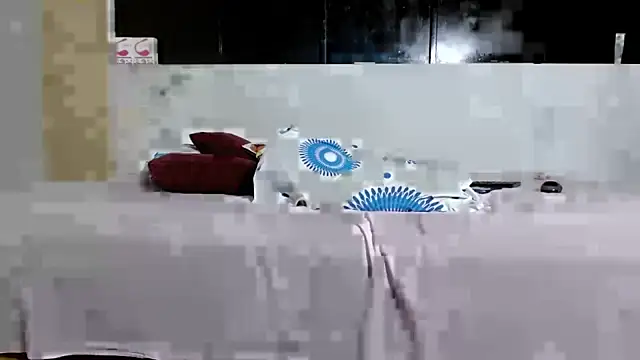 smithdara online show from October 3, 2025, 11:24 pm