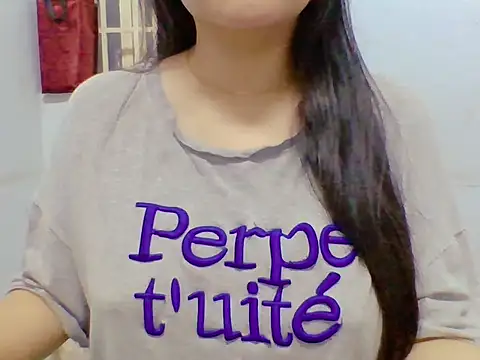 Snapshot of Asian_girl19 chatting on February 9, 2026, 2:21 pm Asian girl19 online show from February 9, 2026, 2:21 pm