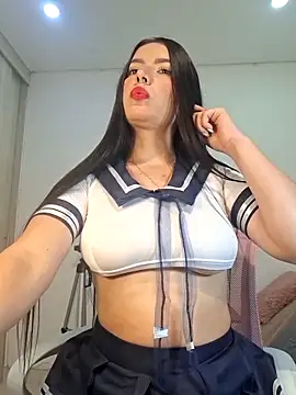Anal Luucia online show from May 19, 2026, 12:11 pm