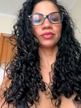 soli-lov online show from October 30, 2025, 1:12 pm