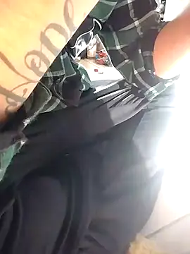 6MataGarcia online show from December 10, 2024, 10:05 pm