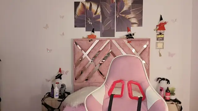 Diosa-afrodita online show from October 24, 2025, 4:20 am