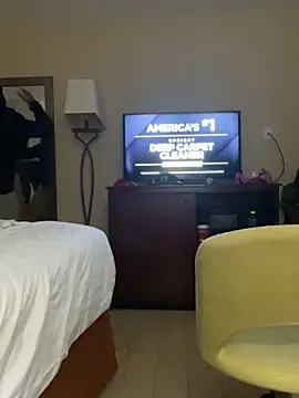 Snapshot of MaskOn_DOut chatting on January 25, 2025, 10:08 am MaskOn DOut online show from January 25, 2025, 10:08 am