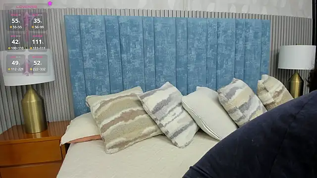 Snapshot of pretty_sunlight_ chatting on October 16, 2025, 1:28 am pretty sunlight online show from October 16, 2025, 1:28 am