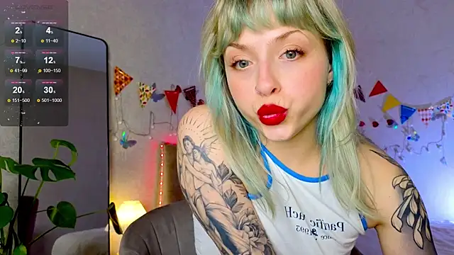 lavenderluxe online show from October 15, 2025, 1:00 pm