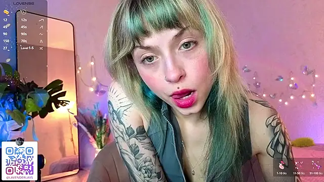 lavenderluxe online show from April 13, 2026, 6:35 pm