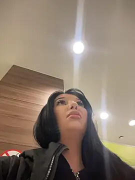 Tisha Busty online show from April 15, 2026, 2:57 pm