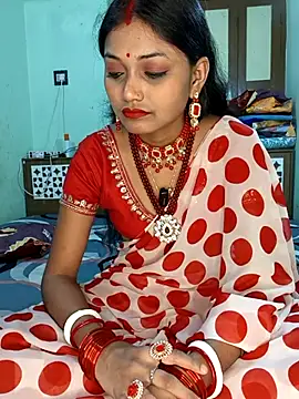 Snapshot of pojahoty chatting on November 8, 2025, 5:23 pm pojahoty online show from November 8, 2025, 5:23 pm