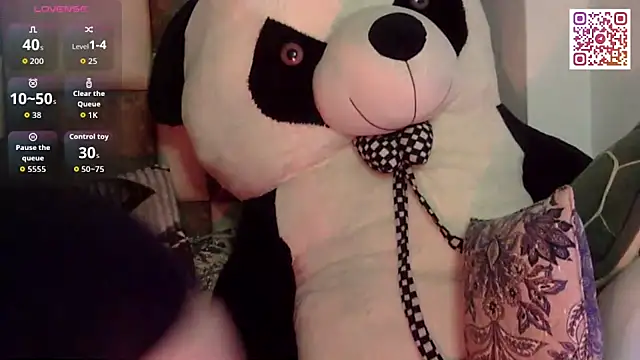 Snapshot of Tiny_lusty chatting on February 20, 2026, 9:48 pm Tiny lusty online show from February 20, 2026, 9:48 pm