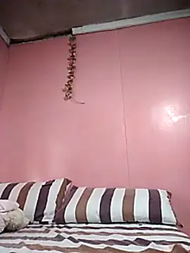 sweets 80 online show from February 13, 2025, 11:39 am