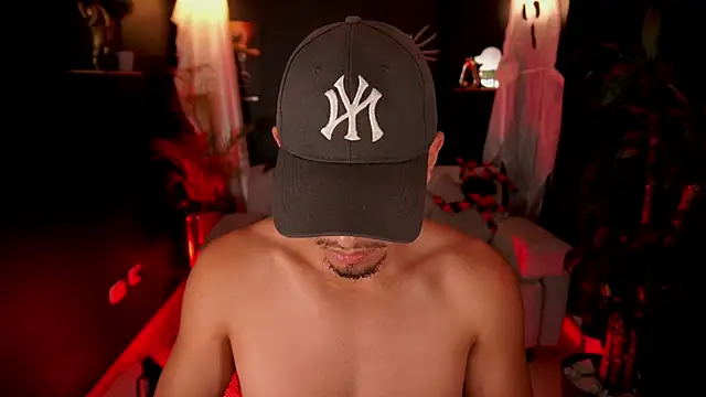 Aaronfox x online show from October 3, 2025, 11:29 am