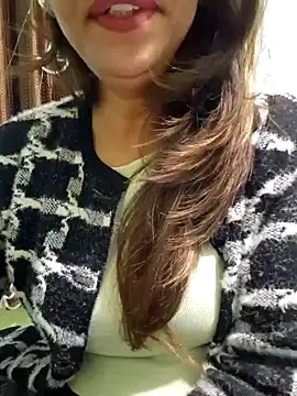 MIss-Naina online show from January 4, 2025, 11:06 pm