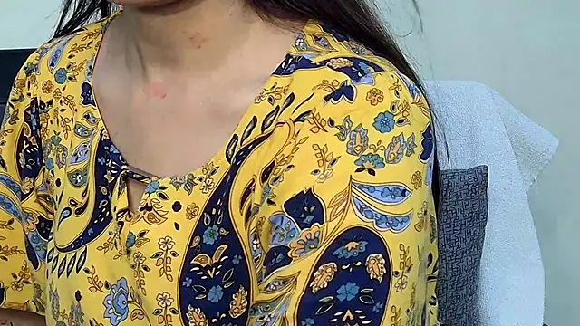 MIss-Naina online show from October 9, 2025, 8:23 am