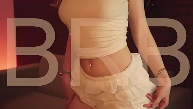 EllieCutes online show from December 16, 2025, 7:35 am