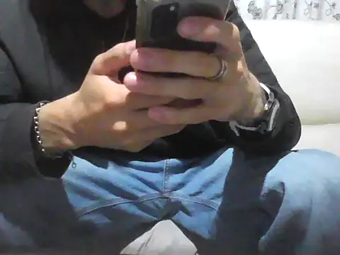 jonypijon222 online show from November 9, 2025, 7:17 am