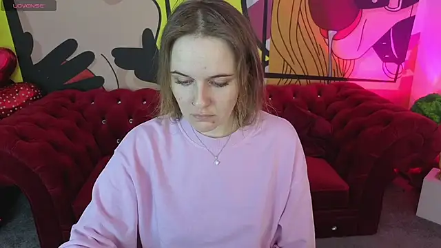 MaribelRiverr  online show from April 21, 2026, 5:25 am