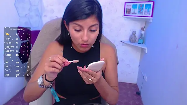 Cailee Mansour online show from November 7, 2025, 4:07 pm