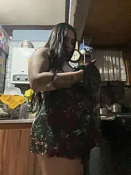 manelinda7 online show from March 3, 2025, 5:31 am