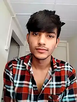Snapshot of kingkartik7 chatting on January 2, 2025, 8:06 am kingkartik7 online show from January 2, 2025, 8:06 am